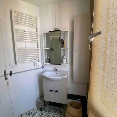 Studio Proche Paris 14, Paris 15 *