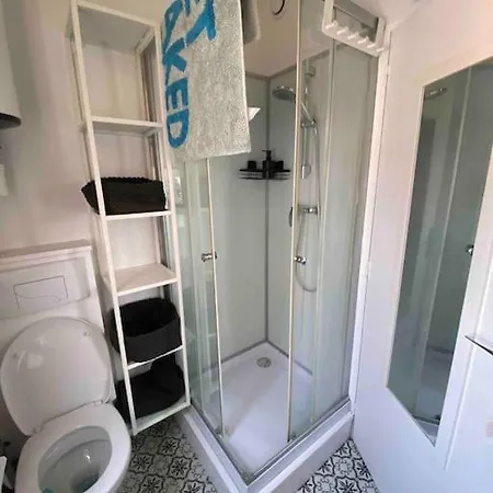 Διαμέρισμα Studio Proche Paris 14, Paris 15 *